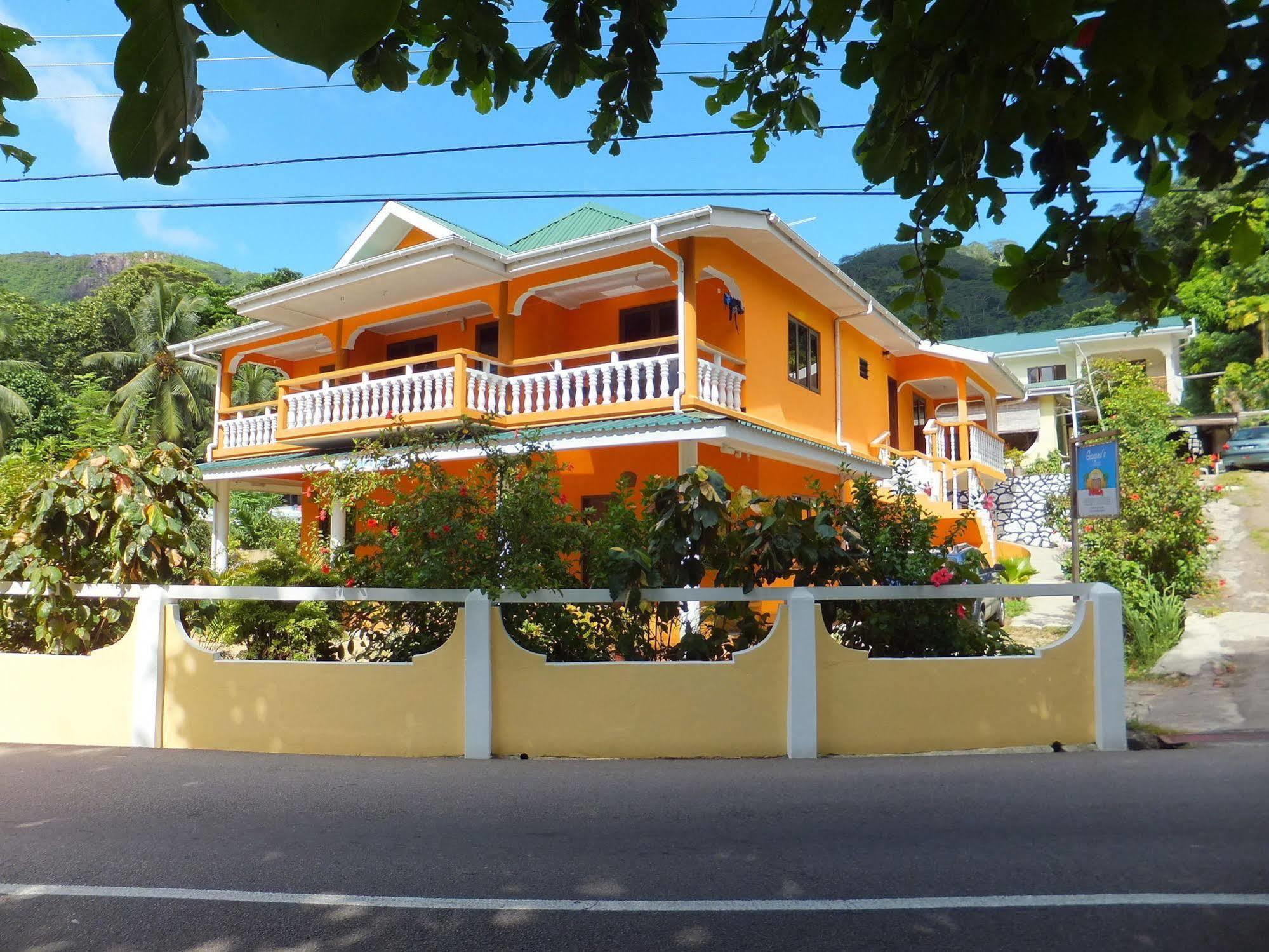 בו ואלון Georgina'S Cottage מראה חיצוני תמונה